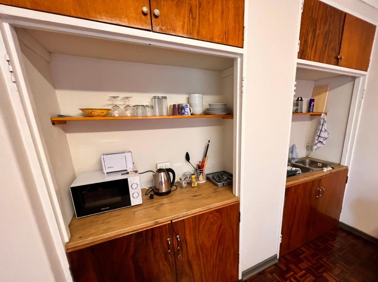 Firefly Budget Friendly Guest House Kempton Park Kültér fotó